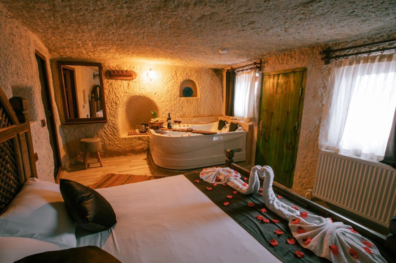 Mia Cappadocia Cave Hotel ギョレメ エクステリア 写真