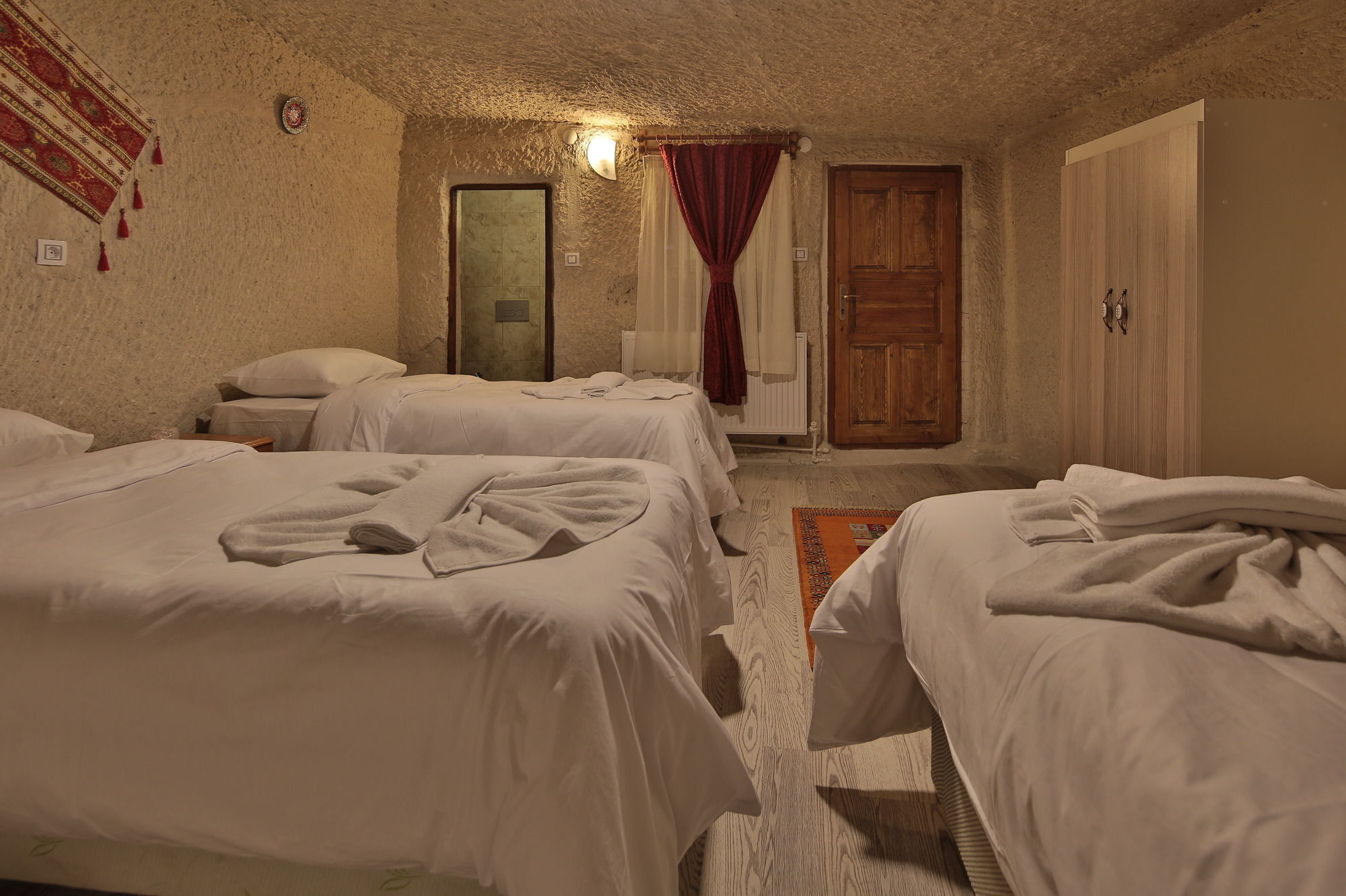 Mia Cappadocia Cave Hotel ギョレメ エクステリア 写真