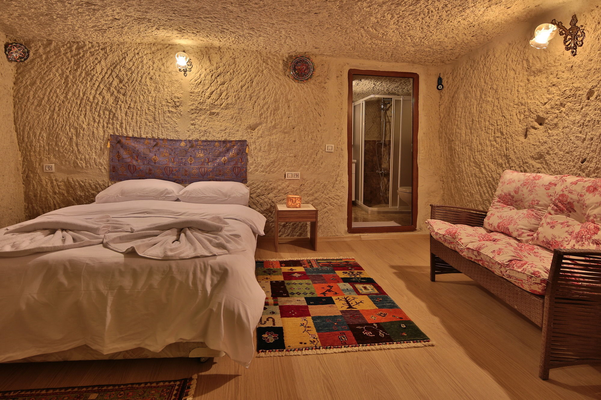 Mia Cappadocia Cave Hotel ギョレメ エクステリア 写真