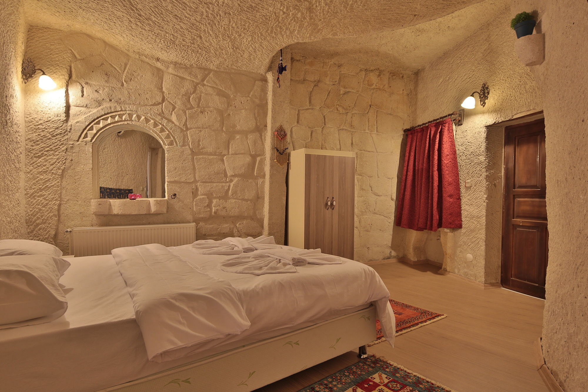 Mia Cappadocia Cave Hotel ギョレメ エクステリア 写真